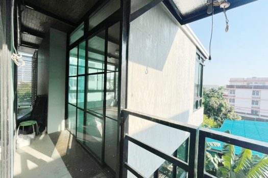 ขายราคาดีมาก คุ้มสุดๆ โฮมออฟฟิส 3.5 ชั้น ซอย ลาดพร้าว วังหิน 80