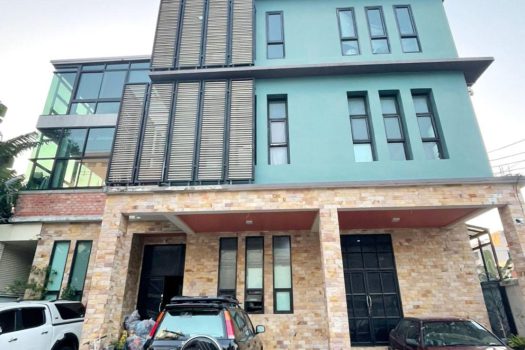 ขายราคาดีมาก คุ้มสุดๆ โฮมออฟฟิส 3.5 ชั้น ซอย ลาดพร้าว วังหิน 80