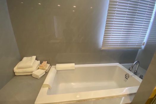 ขาย 749 Residence ทาวน์โฮมหรู ระดับ Super Luxury สุดยอดทำเลใจกลางสุขุมวิท