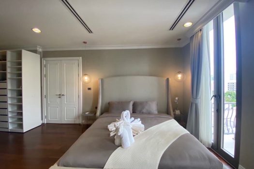 ขาย 749 Residence ทาวน์โฮมหรู ระดับ Super Luxury สุดยอดทำเลใจกลางสุขุมวิท