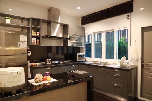 ขายบ้านเดี่ยว 2 ชั้น ใจกลางลาดพร้าว ซอย 1 โครงการ The Gallery House Pattern วิวสวน ขนาด 58 ตร.ว. 300 ตร.ม. ตกแต่งครบ พร้อมอยู่