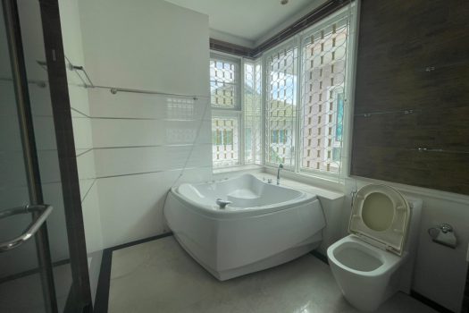 ขายบ้าน The Galley House ลาดพร้าว ซอย 1 58 ตร.ว. บ้านสวย สภาพดี ทำเลใจกลางลาดพร้าว