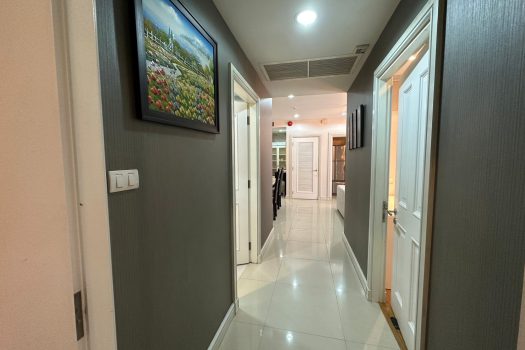 ขายราคาดีมาก คอนโด เดอะไรส์ 39 คอนโดใจกลางสุขุมวิท เดินทางสะดวก ห้องสวย สภาพดีมาก