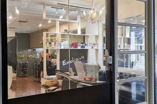 ห้องพาณิชย์ใต้คอนโด เซนทริค ซีน พหลโยธิน 9 พร้อมผู้เช่า ทำเลดีมากก ลงทุนได้ Yield สูงสุดๆ เดินทางสะดวกใกล้สถานีรถไฟฟ้า(BTS) อารีย์ และใกล้ถนนใหญ่เพียง 50 เมตร