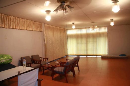 ขายบ้านเดี่ยว 2 ชั้น ซอยวิภาวดี 16 (ซอยโชคชัยร่วมมิตร) ทำเลดีมาก เดินทางสะดวก เข้าออกได้หลายทาง 200ตร.ว. พื้นที่ใช้สอยประมาณ 400 ตารางเมตร