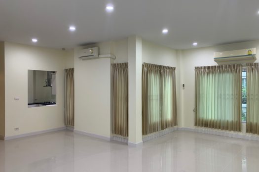 บ้านเดี่ยว Perfect Place 2 รามคำแหง 174 บ้านสวย หลังมุม พื้นที่กว้าง ร่มรื่น ใกล้รถไฟฟ้า หิ้วกระเป๋าอยู่ได้เลย ราคานี้ อยู่เองก็คุ้ม ลงทุนก็คุ้มค่า