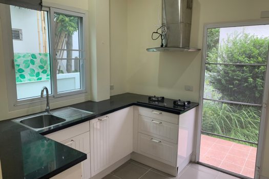 บ้านเดี่ยว Perfect Place 2 รามคำแหง 174 บ้านสวย หลังมุม พื้นที่กว้าง ร่มรื่น ใกล้รถไฟฟ้า หิ้วกระเป๋าอยู่ได้เลย ราคานี้ อยู่เองก็คุ้ม ลงทุนก็คุ้มค่า