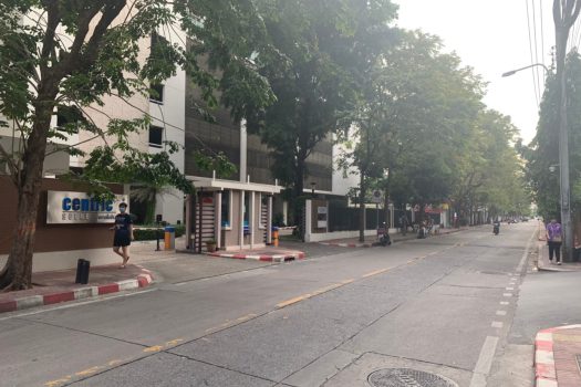 ห้องพาณิชย์ใต้คอนโด เซนทริค ซีน พหลโยธิน 9 พร้อมผู้เช่า ทำเลดีมากก ลงทุนได้ Yield สูงสุดๆ เดินทางสะดวกใกล้สถานีรถไฟฟ้า(BTS) อารีย์ และใกล้ถนนใหญ่เพียง 50 เมตร