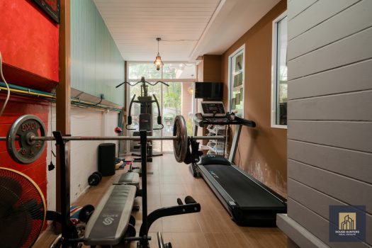 ขายบ้านเดี่ยว วิลล่า รามอินทรา 76.6 ตร.ว. หลังมุม แต่งสวย สไตล์ Modern Loft สภาพดีมาก พร้อมอยู่ การเดินทางสะดวกสบายเข้า-ออกได้หลายเส้นทาง