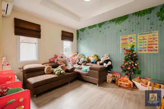 ขายบ้านเดี่ยว วิลล่า รามอินทรา 76.6 ตร.ว. หลังมุม แต่งสวย สไตล์ Modern Loft สภาพดีมาก พร้อมอยู่ การเดินทางสะดวกสบายเข้า-ออกได้หลายเส้นทาง