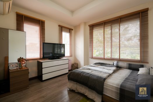 ขายบ้านเดี่ยว วิลล่า รามอินทรา 76.6 ตร.ว. หลังมุม แต่งสวย สไตล์ Modern Loft สภาพดีมาก พร้อมอยู่ การเดินทางสะดวกสบายเข้า-ออกได้หลายเส้นทาง