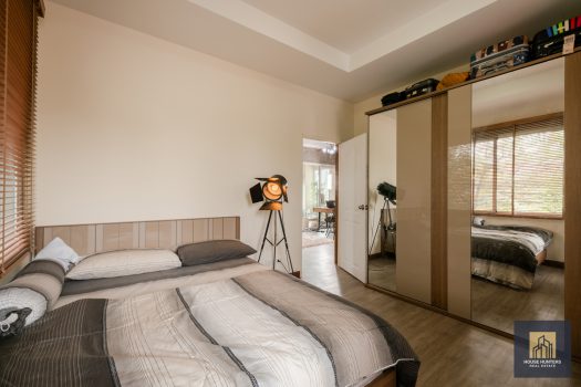 ขายบ้านเดี่ยว วิลล่า รามอินทรา 76.6 ตร.ว. หลังมุม แต่งสวย สไตล์ Modern Loft สภาพดีมาก พร้อมอยู่ การเดินทางสะดวกสบายเข้า-ออกได้หลายเส้นทาง