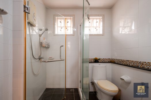 ขายบ้านเดี่ยว วิลล่า รามอินทรา 76.6 ตร.ว. หลังมุม แต่งสวย สไตล์ Modern Loft สภาพดีมาก พร้อมอยู่ การเดินทางสะดวกสบายเข้า-ออกได้หลายเส้นทาง