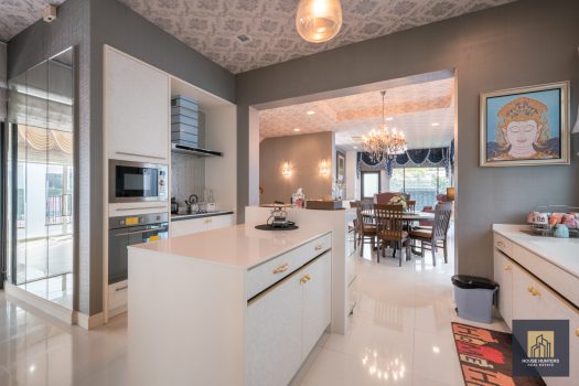 ขายบ้านหรู Perfect Masterpiece Sukhumvit 77 (เพอร์เฟค มาสเตอร์พีซ สุขุมวิท 77) บ้านสวย ทำเลดีมาก หลังนี้เหมาะกับครอบครัวขนาดใ