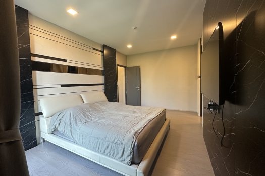 ขาย Kalm Penthouse คอนโดสุดหรู 2 ห้องนอน 101.22 ตร.ม. เงียบสงบ ทำเลใจกลางเมือง เดินทางสะดวก เลี้ยงสัตว์ได้