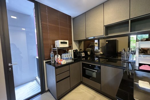 ขาย Kalm Penthouse คอนโดสุดหรู 2 ห้องนอน 101.22 ตร.ม. เงียบสงบ ทำเลใจกลางเมือง เดินทางสะดวก เลี้ยงสัตว์ได้