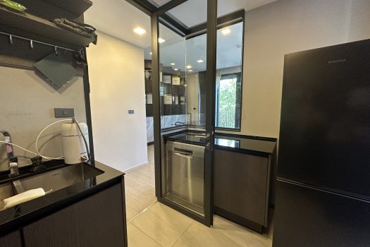 ขาย Kalm Penthouse คอนโดสุดหรู 2 ห้องนอน 101.22 ตร.ม. เงียบสงบ ทำเลใจกลางเมือง เดินทางสะดวก เลี้ยงสัตว์ได้