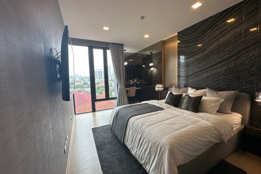 ขาย Kalm Penthouse คอนโดสุดหรู 2 ห้องนอน 101.22 ตร.ม. ห้องสวยมากกก แต่งครบ พร้อมอยู่ ทำเลใจกลางเมือง เดินทางสะดวก เลี้ยงสัตว์ได้