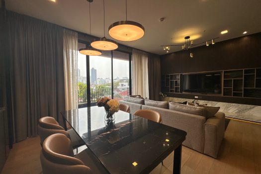 ขาย Kalm Penthouse คอนโดสุดหรู 2 ห้องนอน 101.22 ตร.ม. ห้องสวยมากกก แต่งครบ พร้อมอยู่ ทำเลใจกลางเมือง เดินทางสะดวก เลี้ยงสัตว์ได้