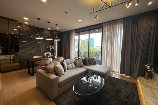 ขาย Kalm Penthouse คอนโดสุดหรู 2 ห้องนอน 101.22 ตร.ม. ห้องสวยมากกก แต่งครบ พร้อมอยู่ ทำเลใจกลางเมือง เดินทางสะดวก เลี้ยงสัตว์ได้