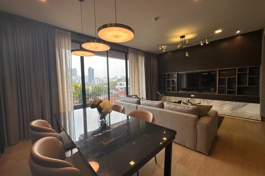 ขาย Kalm Penthouse คอนโดสุดหรู 2 ห้องนอน 101.22 ตร.ม. ห้องสวยมากกก แต่งครบ พร้อมอยู่ ทำเลใจกลางเมือง เดินทางสะดวก เลี้ยงสัตว์ได้