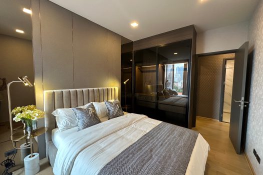 ขาย Kalm Penthouse คอนโดสุดหรู 2 ห้องนอน 101.22 ตร.ม. ห้องสวยมากกก แต่งครบ พร้อมอยู่ ทำเลใจกลางเมือง เดินทางสะดวก เลี้ยงสัตว์ได้