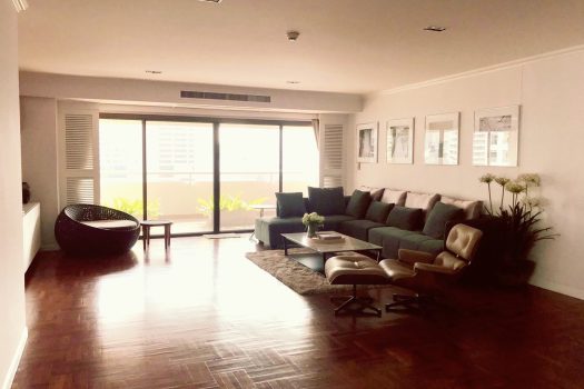 เช่า คอนโด Tower Park 3 ห้องนอน 3 ห้องน้ำ 265 ตร.ม. ชั้น 5 แต่งสวย ใกล้ BTS นานา