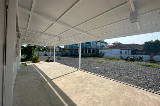 ขายที่ดินสวย พร้อมบ้าน Knock down 1 หลัง สภาพแวดล้อมดี ทำเลเยี่ยม ขนาด 199 ตร.ว.ในซอย เรวดี 42 ทำเลดี เข้า ออก ได้ 2 ทาง ซอย เรวดี 40และ 42 🔥🔥