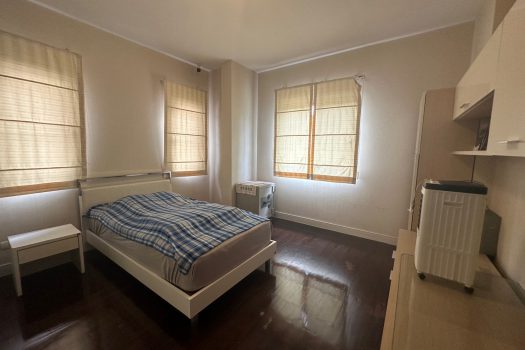 ขายบ้านเดี่ยว เศรษฐสิริ ประชาชื่น เรสซิเดนซ์ 3 บ้านสวย หลังมุม ขนาด 84.8 ตร.ว.