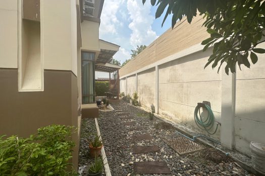 ขายบ้านเดี่ยว เศรษฐสิริ ประชาชื่น เรสซิเดนซ์ 3 บ้านสวย หลังมุม ขนาด 84.8 ตร.ว.