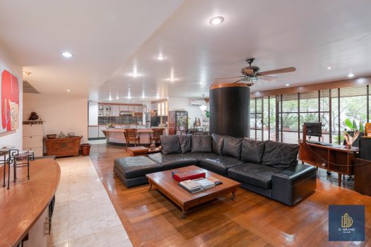 ขาย คอนโด The Concord Sukhumvit 15 (สุขุมวิท 15) คอนโดหรู พื้นที่ใหญ่ ใจกลางเมือง ใกล้ รถไฟฟ้า นานา