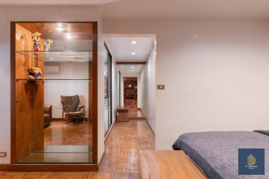 ขาย คอนโด The Concord Sukhumvit 15 (สุขุมวิท 15) คอนโดหรู พื้นที่ใหญ่ ใจกลางเมือง ใกล้ รถไฟฟ้า นานา