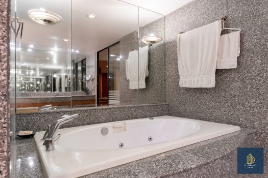 ขาย คอนโด The Concord Sukhumvit 15 (สุขุมวิท 15) คอนโดหรู พื้นที่ใหญ่ ใจกลางเมือง ใกล้ รถไฟฟ้า นานา