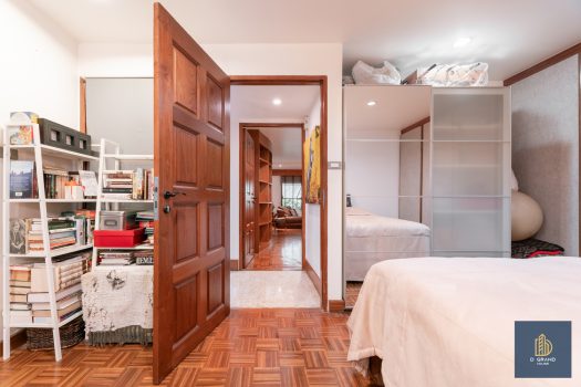 ขาย คอนโด The Concord Sukhumvit 15 (สุขุมวิท 15) คอนโดหรู พื้นที่ใหญ่ ใจกลางเมือง ใกล้ รถไฟฟ้า นานา