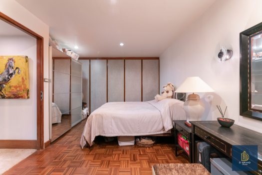 ขาย คอนโด The Concord Sukhumvit 15 (สุขุมวิท 15) คอนโดหรู พื้นที่ใหญ่ ใจกลางเมือง ใกล้ รถไฟฟ้า นานา