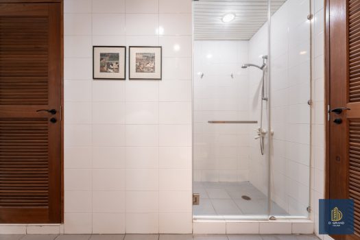 ขาย คอนโด The Concord Sukhumvit 15 (สุขุมวิท 15) คอนโดหรู พื้นที่ใหญ่ ใจกลางเมือง ใกล้ รถไฟฟ้า นานา