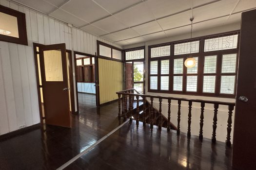 ให้เช่า ที่ดิน 400 ตร.ว. พร้อมบ้าน ในซอยประดิพัทธ์ ทำเลดี ทำร้านอาหาร คาเฟ่ ทำสตูดิโอ ถ่ายหนัง