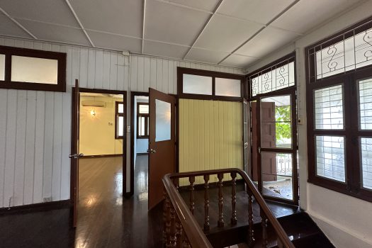 ให้เช่า ที่ดิน 400 ตร.ว. พร้อมบ้าน ในซอยประดิพัทธ์ ทำเลดี ทำร้านอาหาร คาเฟ่ ทำสตูดิโอ ถ่ายหนัง