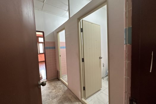 ให้เช่า ที่ดิน 400 ตร.ว. พร้อมบ้าน ในซอยประดิพัทธ์ ทำเลดี ทำร้านอาหาร คาเฟ่ ทำสตูดิโอ ถ่ายหนัง