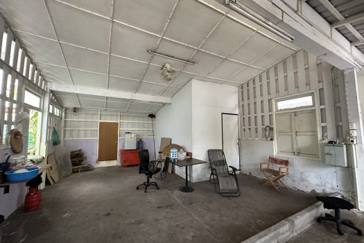 ให้เช่า ที่ดิน 400 ตร.ว. พร้อมบ้าน ในซอยประดิพัทธ์ ทำเลดี ทำร้านอาหาร คาเฟ่ ทำสตูดิโอ ถ่ายหนัง