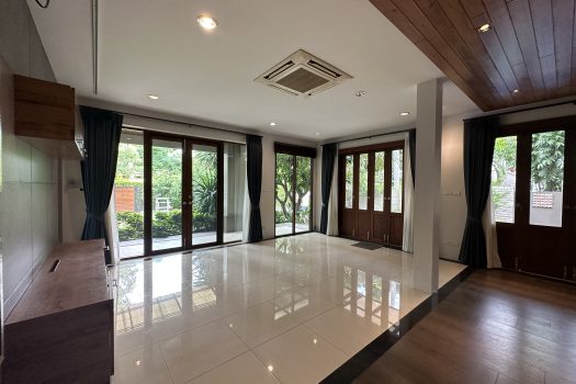 For Rent: ให้เช่า – บ้านเดี่ยว 2 ชั้น หมู่บ้านอารียา สวนา 1 บ้านสวย สไตล์รีสอร์ท พร้อมสระว่ายน้ำในตัว บ้านติดถนนเกษตร-นวมินทร์ เดินทางสะดวกมาก