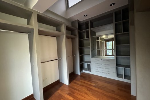 For Rent: ให้เช่า – บ้านเดี่ยว 2 ชั้น หมู่บ้านอารียา สวนา 1 บ้านสวย สไตล์รีสอร์ท พร้อมสระว่ายน้ำในตัว บ้านติดถนนเกษตร-นวมินทร์ เดินทางสะดวกมาก