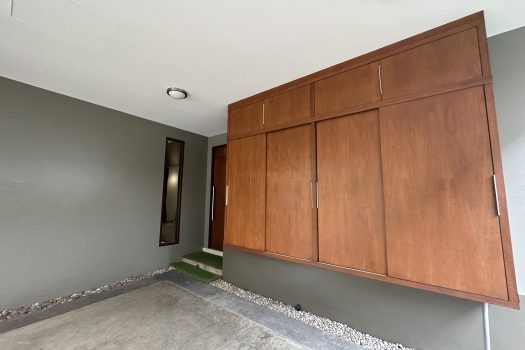 For Rent: ให้เช่า – บ้านเดี่ยว 2 ชั้น หมู่บ้านอารียา สวนา 1 บ้านสวย สไตล์รีสอร์ท พร้อมสระว่ายน้ำในตัว บ้านติดถนนเกษตร-นวมินทร์ เดินทางสะดวกมาก