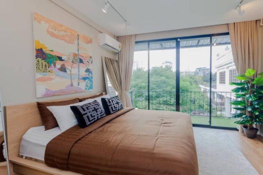 ขายพร้อมผู้เช่า Townhome สุขุมวิท 65 4 ห้องนอน 3 ห้องน้ำ 19 ตร.ว.