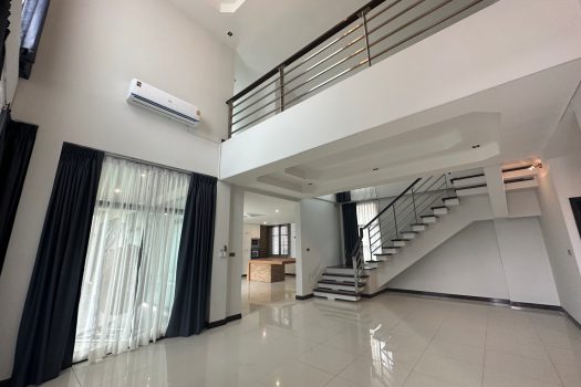 For RENT: ให้เช่า บ้านเดี่ยว ซอย อ่อนนุช 53 ทำเลดี 6 ห้องนอน เหมาะสำหรับครอบครัวใหญ่ Function ครบ พร้อมสระว่ายน้ำส่วนตัว 🏡