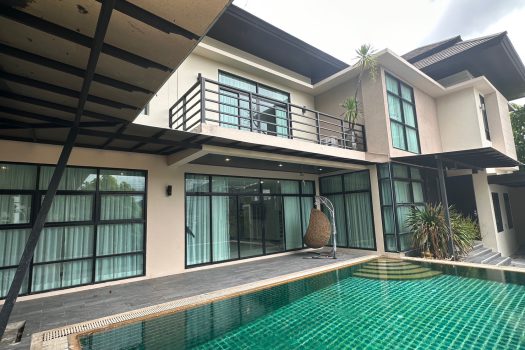 For RENT: ให้เช่า บ้านเดี่ยว ซอย อ่อนนุช 53 ทำเลดี 6 ห้องนอน เหมาะสำหรับครอบครัวใหญ่ Function ครบ พร้อมสระว่ายน้ำส่วนตัว 🏡