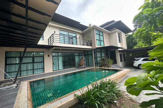 For RENT: ให้เช่า บ้านเดี่ยว ซอย อ่อนนุช 53 ทำเลดี 6 ห้องนอน เหมาะสำหรับครอบครัวใหญ่ Function ครบ พร้อมสระว่ายน้ำส่วนตัว 🏡