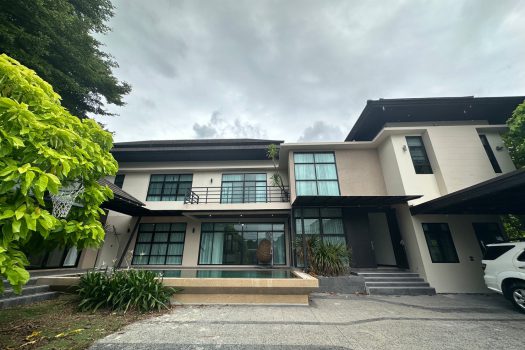 For RENT: ให้เช่า บ้านเดี่ยว ซอย อ่อนนุช 53 ทำเลดี 6 ห้องนอน เหมาะสำหรับครอบครัวใหญ่ Function ครบ พร้อมสระว่ายน้ำส่วนตัว 🏡