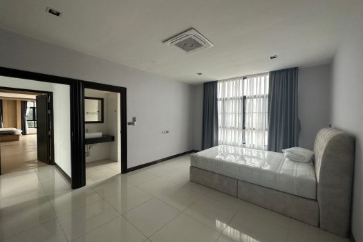 For RENT: ให้เช่า บ้านเดี่ยว ซอย อ่อนนุช 53 ทำเลดี 6 ห้องนอน เหมาะสำหรับครอบครัวใหญ่ Function ครบ พร้อมสระว่ายน้ำส่วนตัว 🏡