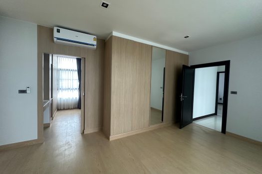For RENT: ให้เช่า บ้านเดี่ยว ซอย อ่อนนุช 53 ทำเลดี 6 ห้องนอน เหมาะสำหรับครอบครัวใหญ่ Function ครบ พร้อมสระว่ายน้ำส่วนตัว 🏡